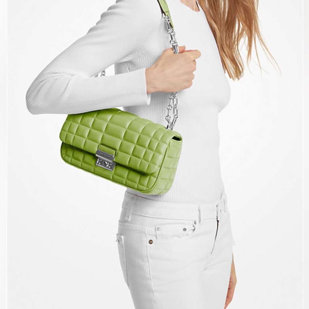 Michael Kors Tribeca Large Quilted Leather Green Shoulder Bag & Crossbody - Picture 4 of 11